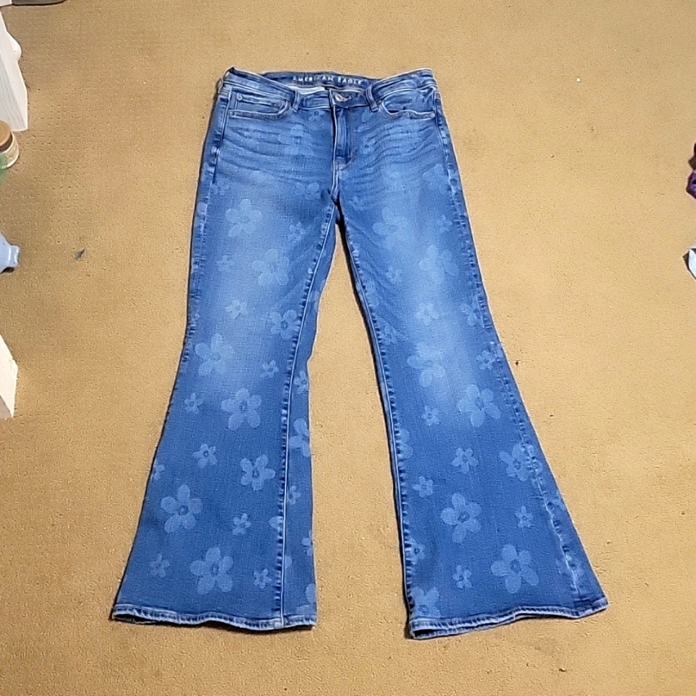 AE x The Summer I Turned Pretty Low-Rise Flare Jean